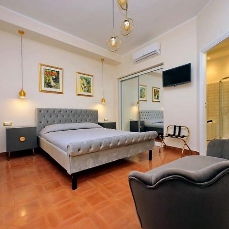 Appartamento Luxury Di San Giacomo Roma Esterno foto