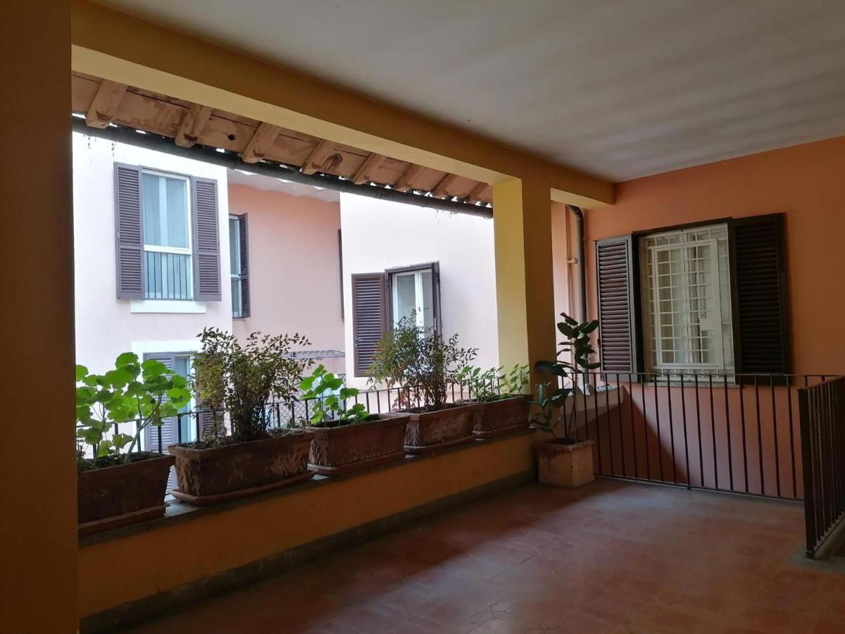 Appartamento Luxury Di San Giacomo Roma Esterno foto