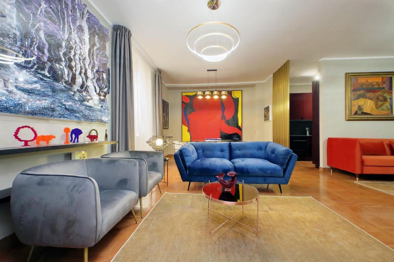 Appartamento Luxury Di San Giacomo Roma Esterno foto