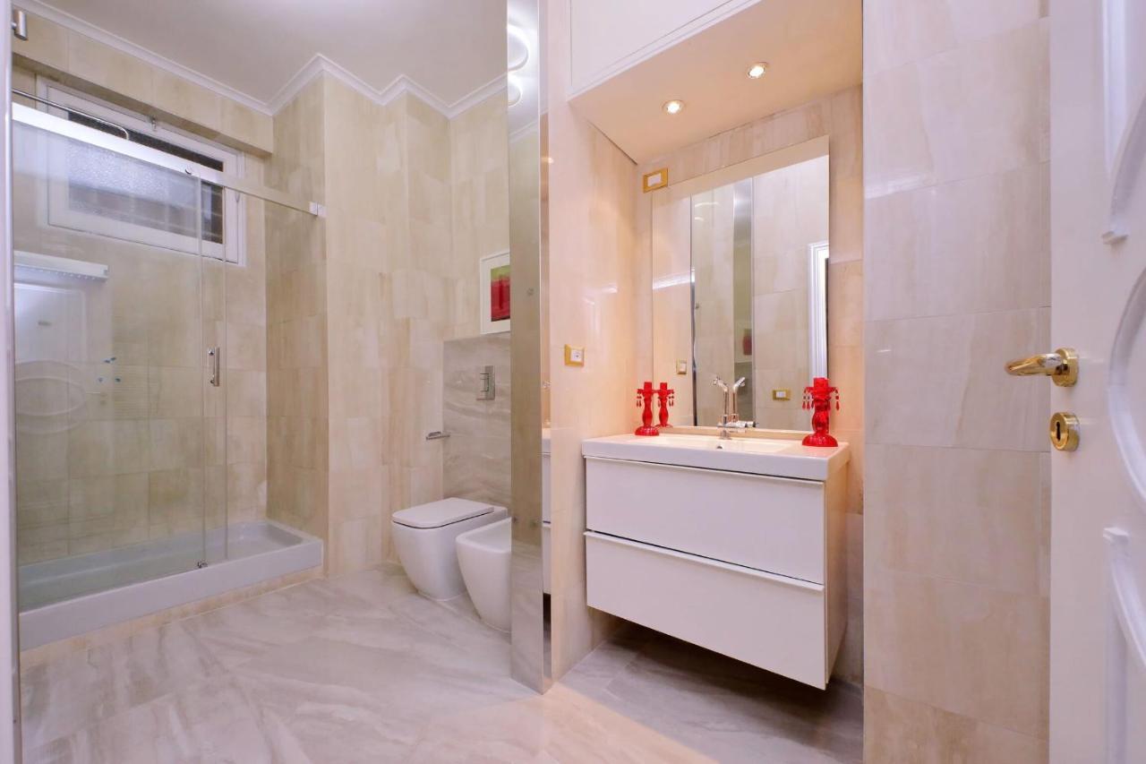 Appartamento Luxury Di San Giacomo Roma Esterno foto